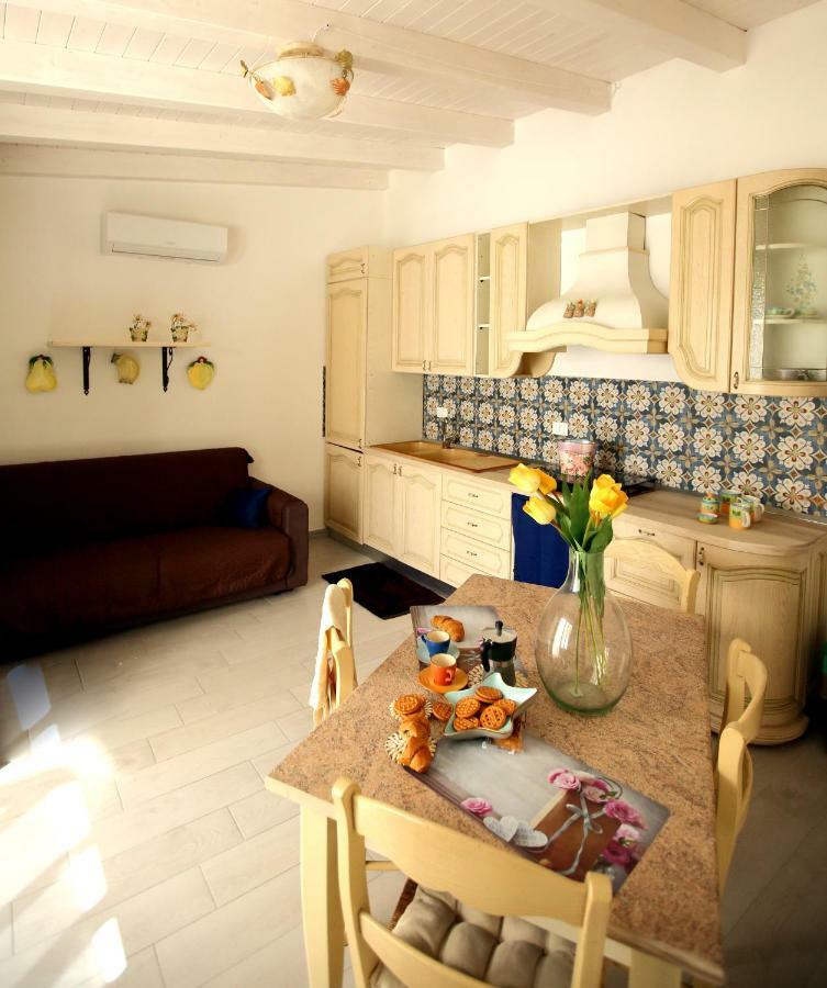 Oasi Siciliana Apartment Теразини Екстериор снимка